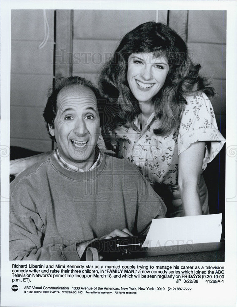 1988 Press Photo Richard Libertini and Mimi Kennedy from &quot;FAMILY MAN&quot; TV show - Historic Images