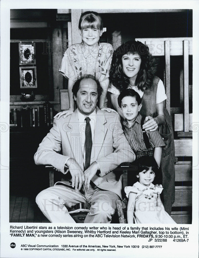 1988 Press Photo cast of &quot;FAMILY MAN&quot; TV show - Historic Images