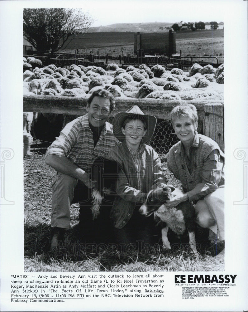 Press Photo cast of &quot;The Facts of Life Down Under&quot; TV show - Historic Images