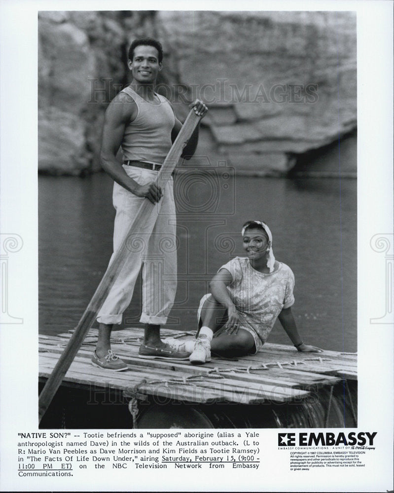 Press Photo Mario Van Peebles and Kim Fields from &quot;The Facts of Life Down Under&quot; - Historic Images