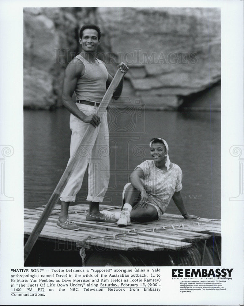 1987 Press Photo Kim Fields &amp; Mario Van Peebles  in &quot;The Facts of Life Down Und&quot; - Historic Images