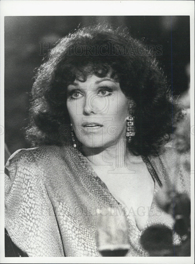 1986 Press Photo Kim Novak from &quot;FALCON CREST&quot; TV show - Historic Images