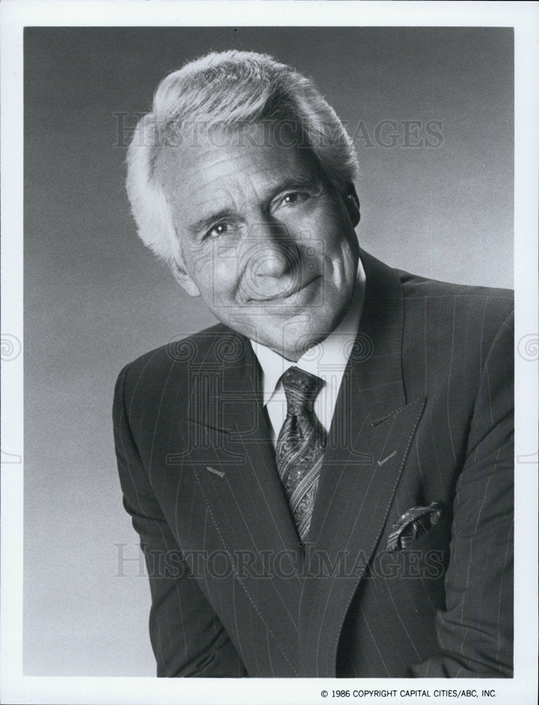 1986 Press Photo Efram Zimbalist Jr. from &quot;HOTEL&quot; TV show