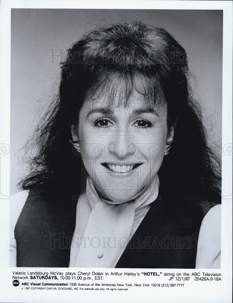 1987 Press Photo Valarie Landsburg McVay from &quot;HOTEL&quot; TV show - Historic Images