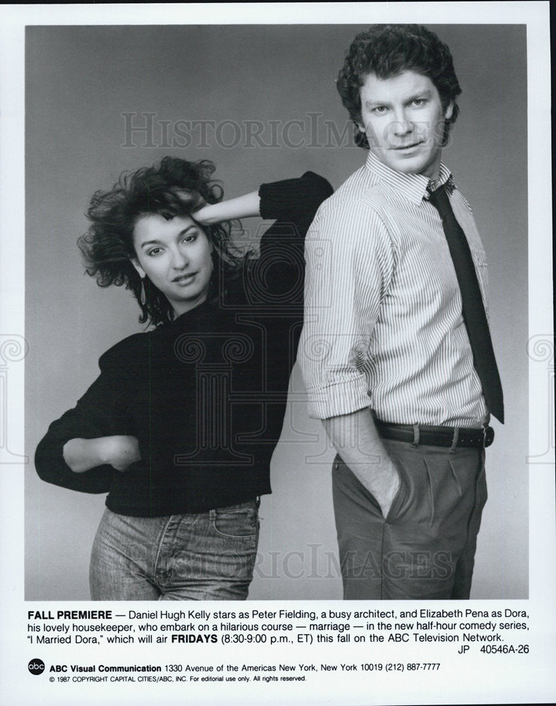 1987 Press Photo Daniel Hugh Kelly Elizabeth Pena I Married Dora ABC Comedy - Historic Images