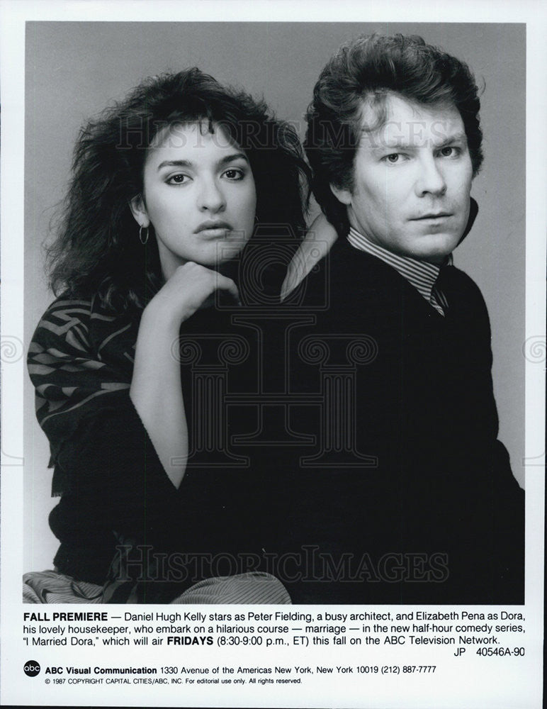 1987 Press Photo Daniel Hugh Kelly Elizabeth Pena ABC Comedy I Married Dora - Historic Images