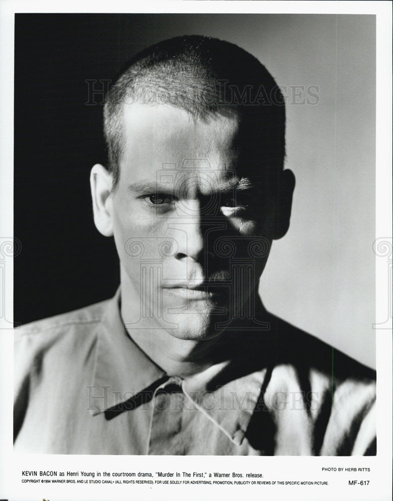 1994 Press Photo Kevin Bacon in &quot;Murder In The First&quot; - Historic Images