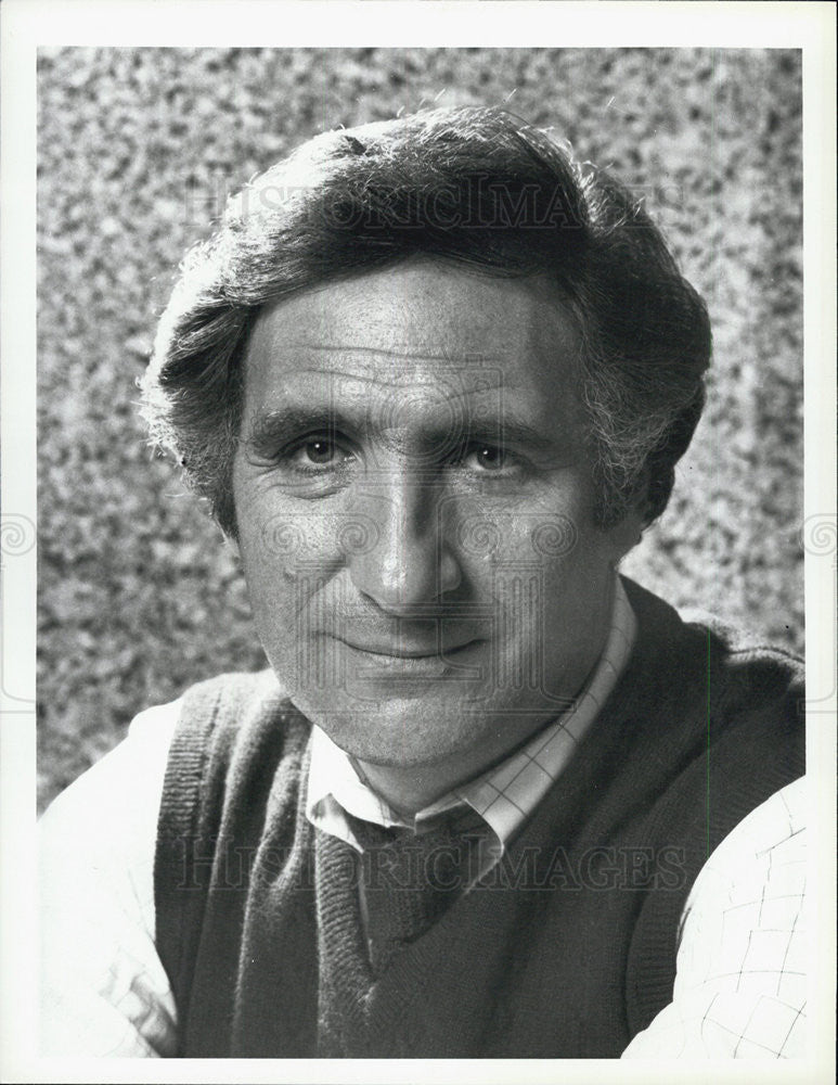 1985 Press Photo Judd Hirsch in &quot;Delvecchio&quot; - Historic Images