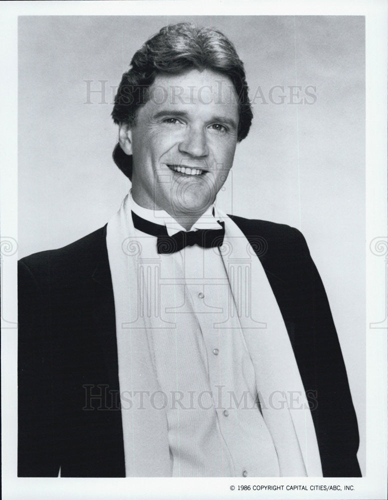 1986 Press Photo Actor Tom Mason Stars In ABC Television Show Jack And Mike - Historic Images