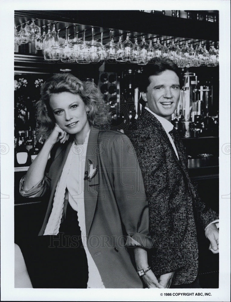 1986 Press Photo Actors Shelley Hack Tom Mason - Historic Images