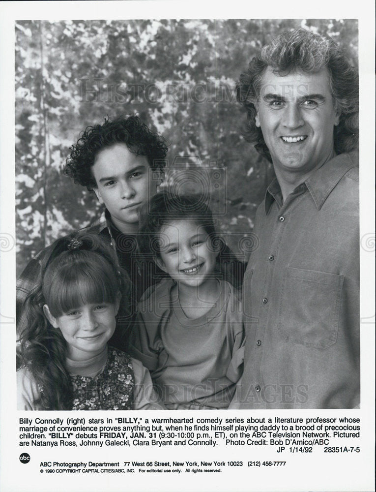 1992 Press Photo Billy Connolly Natanya Ross Johnny Galecki Clara Bryant BILLY - Historic Images