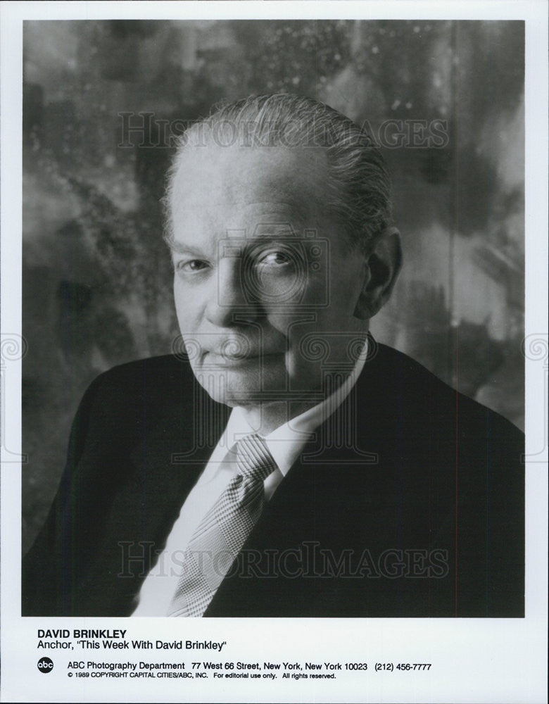 1989 Press Photo David Brinkley of ABC&#39;s &quot;This Week with David Brinkley&quot; - Historic Images