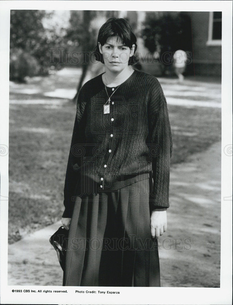 1993 Press Photo Kelly Mcgillis The Best of Families, marriage, pride and - Historic Images