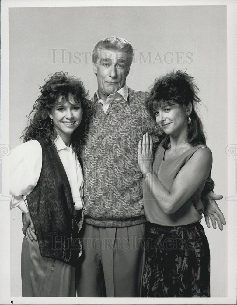 1989 Press Photo Richard Mulligan Kristy McNichol And Dinah Manoff in Empty Nest - Historic Images