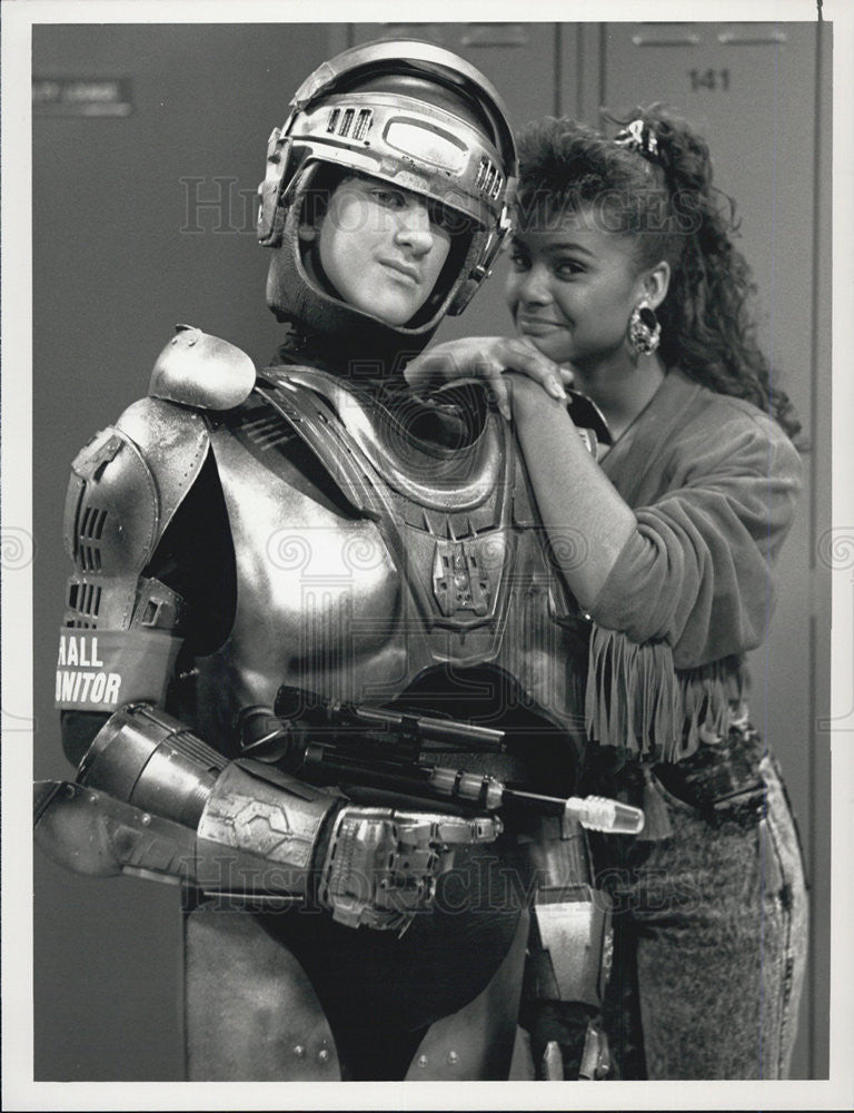 1989 Press Photo Dustin Diamond &amp; Lark Voorhies on &quot;Saved By The Bell&quot; - Historic Images