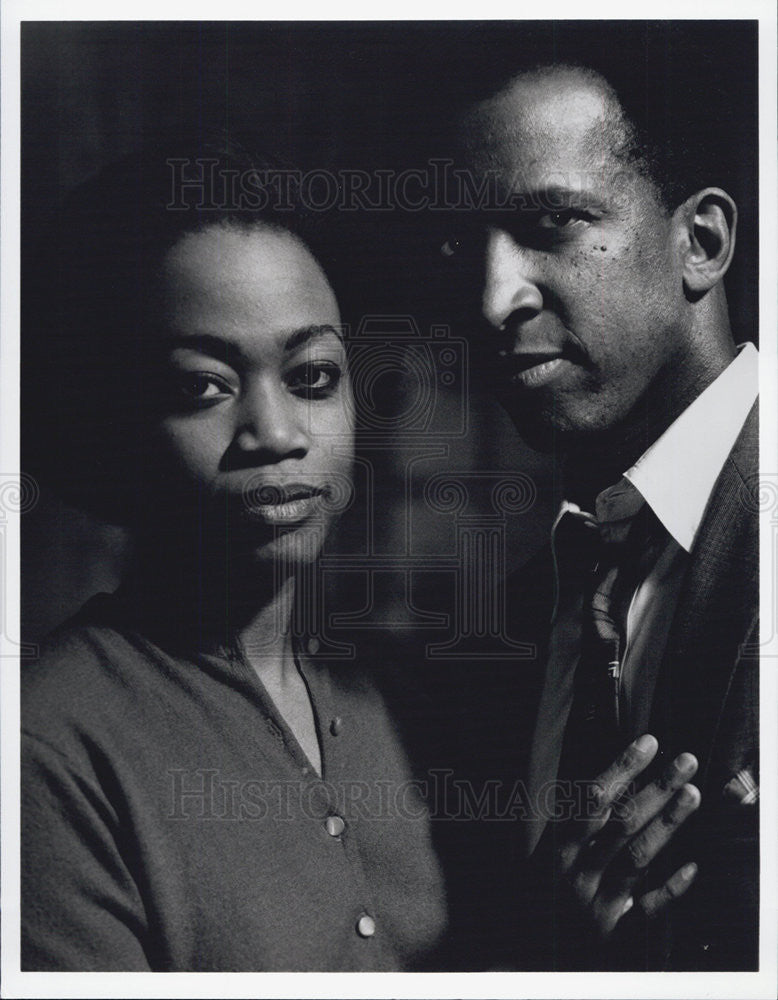 1992 Press Photo Regina Taylor, Dorian Harewood in I&#39;ll Fly Away - Historic Images