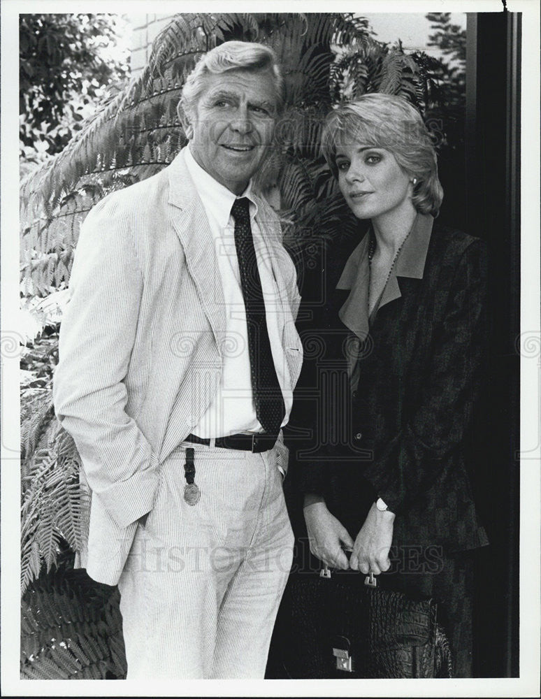 1986 Press Photo Andy Griffith &amp;Lori Lethin on &quot;Matlock&quot; - Historic Images