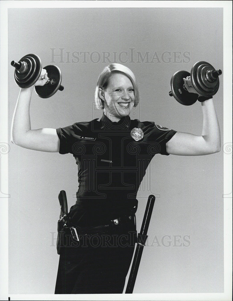 1985 Press Photo Yana Nirvana on &quot;The Last Precinct&quot; - Historic Images