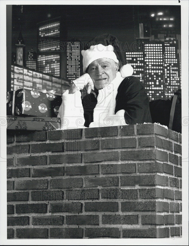 1990 Press Photo Actor/Comedian Bob Hope in Christmas Special in Bermuda on NBC - Historic Images