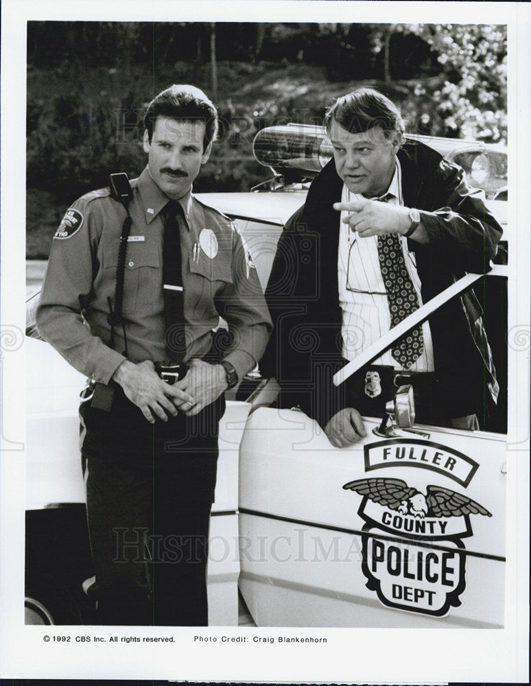 1992 Press Photo Hart Bochner And Joe Don Baker In CBS Movie Complex Of Fear - Historic Images