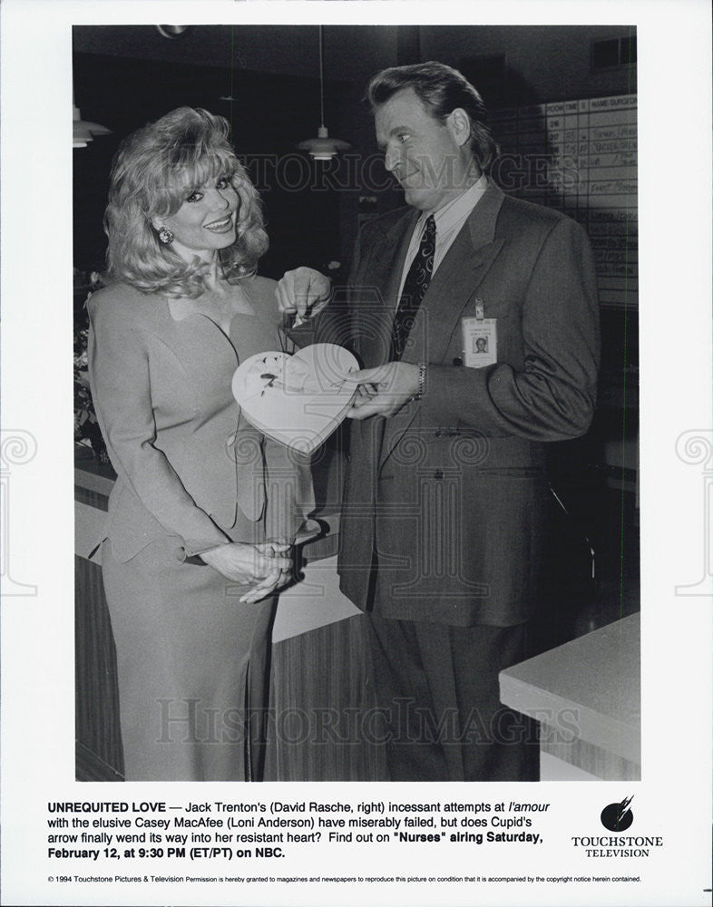 1994 Press Photo Nurses castmates Loni Anderson, David Rasche - Historic Images