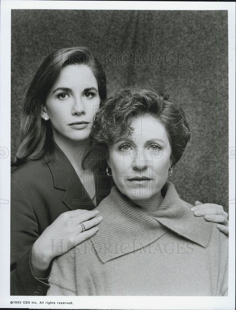 1993 Press Photo Melissa Gilbert, Patty Duke star in Family Of Strangers - Historic Images