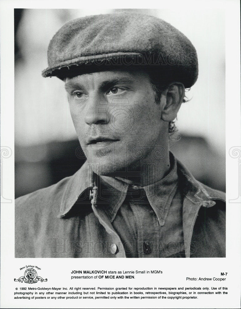 1992 Press Photo of John Malkovich in &quot;Of Mice and Men&quot; - Historic Images