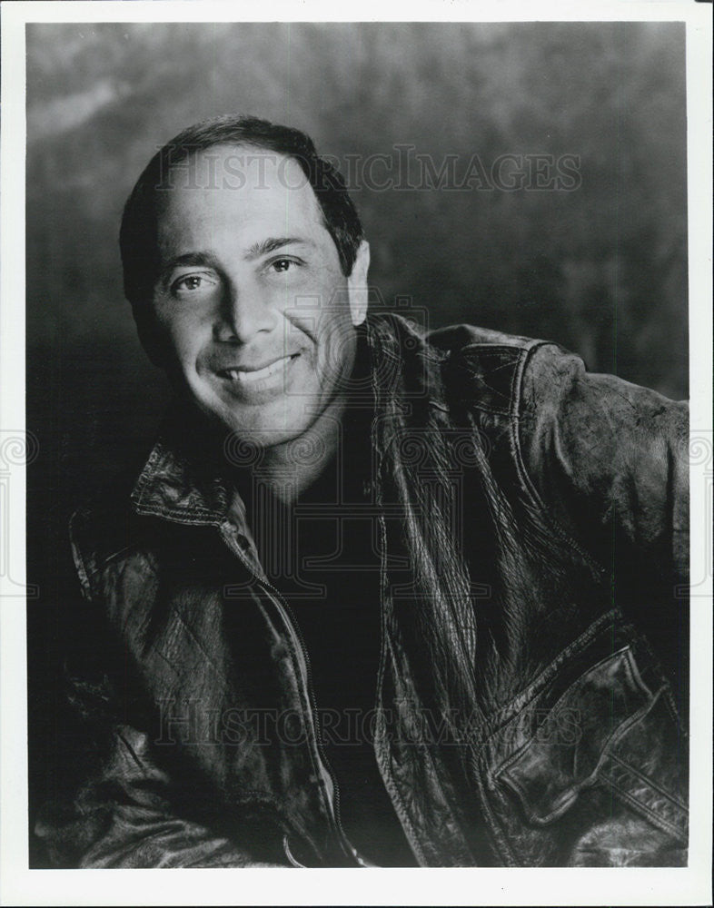 1992 Press Photo Singer Paul Anka - Historic Images