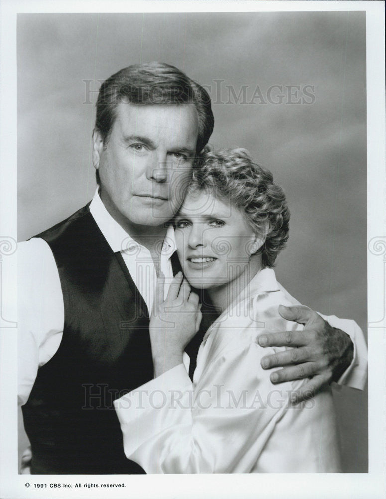 1991 Press Photo Robert Wagner &amp; Sharon Gless in &quot;The Trials of Rosie O&#39;Niell&quot; - Historic Images