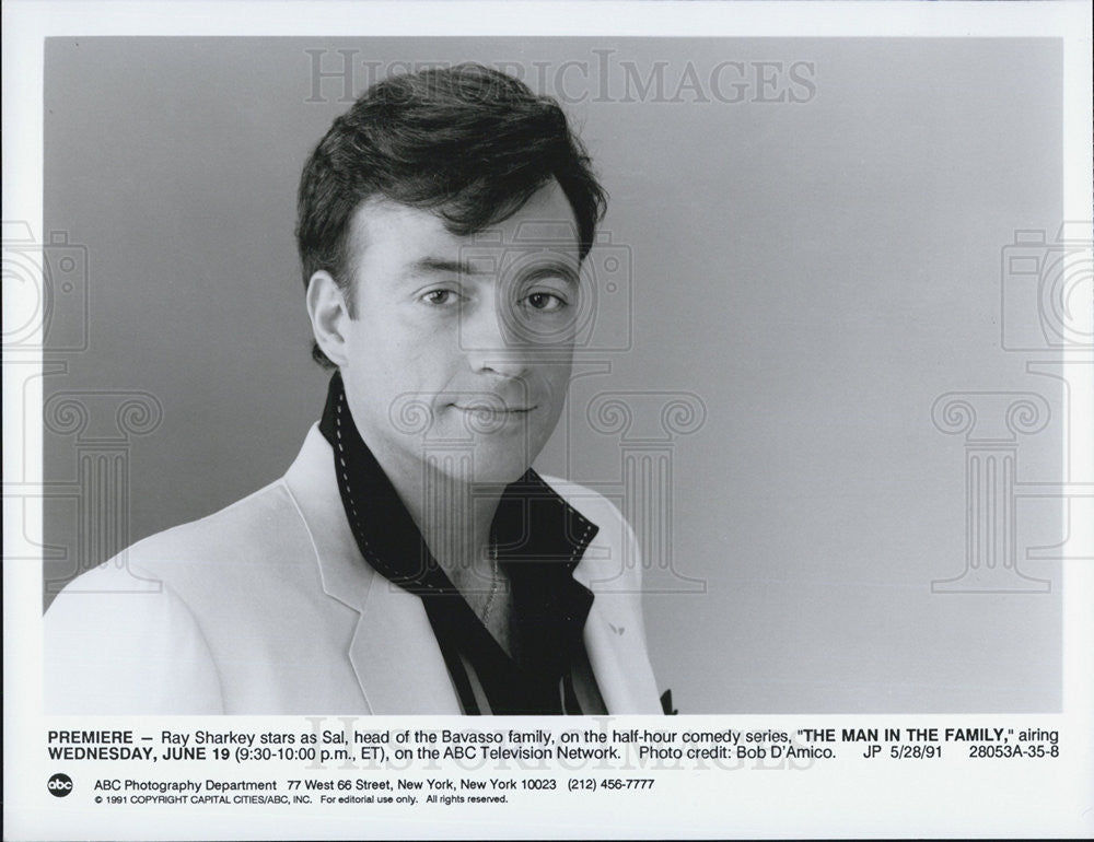 1991 Press Photo Ray Sharkey in &quot;The Man in the Family&quot; - Historic Images