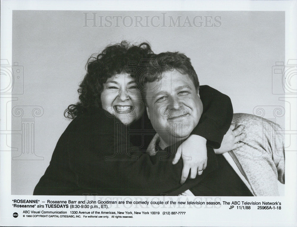 1988 Press Photo Rose television show actors Roseanne Barr John Goodman - Historic Images