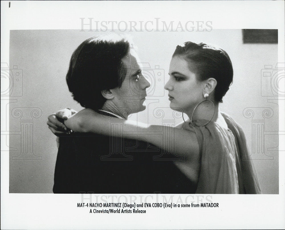 Press Photo Nacho Martinez and Eva Cobo in "Matador" - Historic Images
