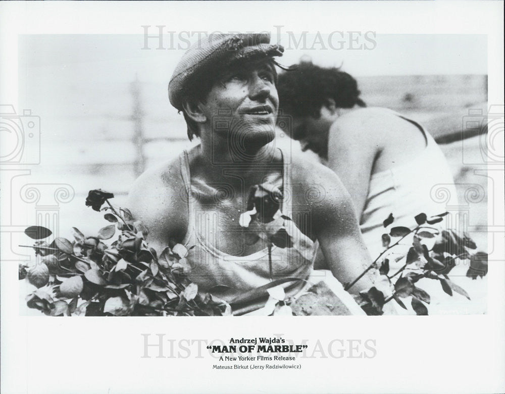 1977 Press Photo &quot;Man of Marble&quot; - Historic Images