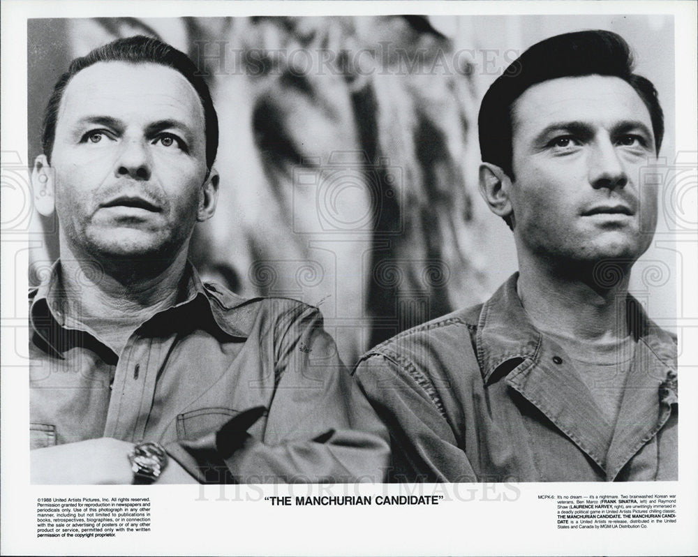 1988 Press Photo Frank Sinatra, Laurence Harvey in &quot;The Manchurian Candidate&quot; - Historic Images