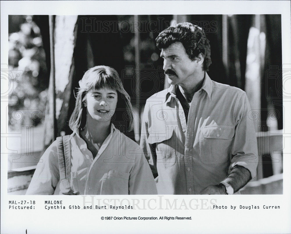 1987 Press Photo Cynthia Gibb &amp; Burt Reynolds in &quot;Malone&quot; - Historic Images