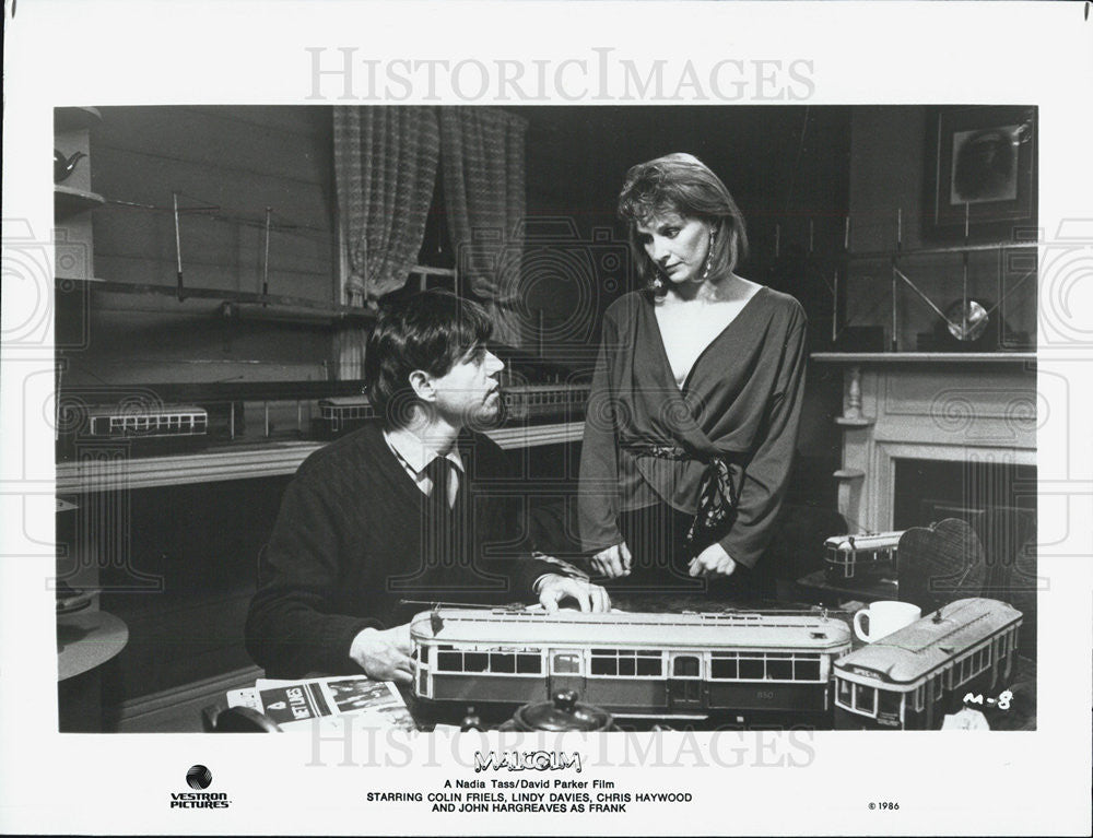 1986 Press Photo Colin Friels, Lindy Davies in &quot;Malcolm&quot; - Historic Images