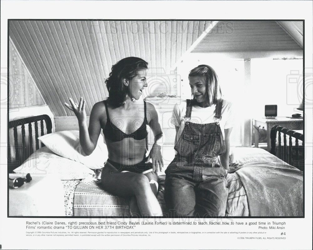 1996 Press Photo Film To Gillian on Her 37th Birthday Claire Danes Laurie Foster - Historic Images