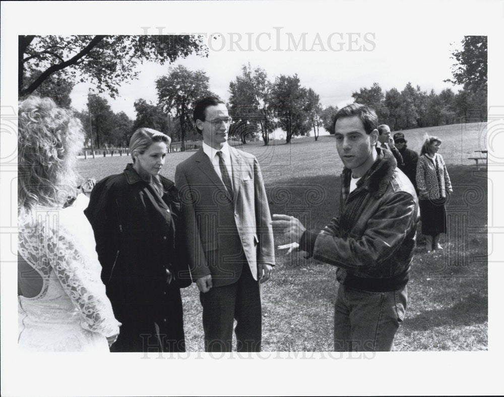 Press Photo Josh Becker, Writer, Director of &quot;Lunatics: A Love Story&quot; - Historic Images