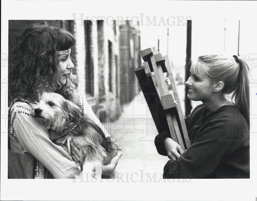 1993 Press Photo Actress Laraine Newman and Ami Dolenz - Historic Images