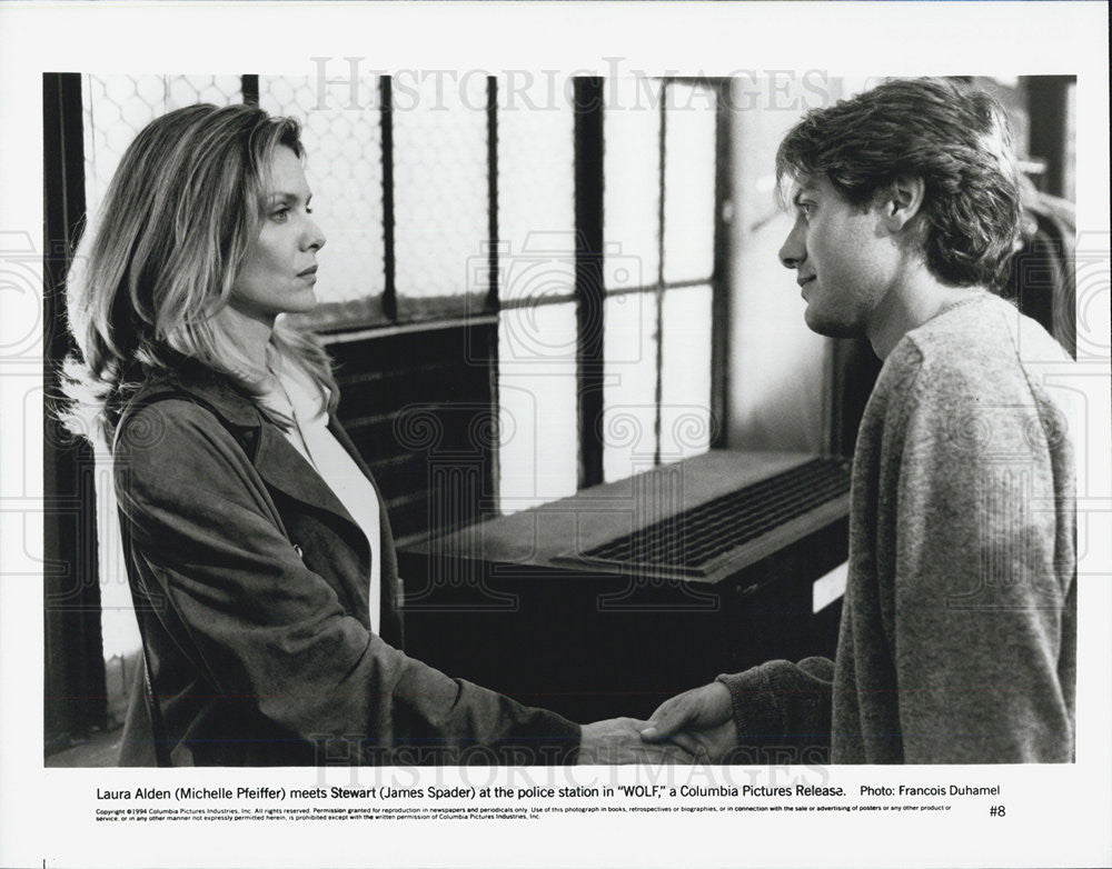 1994 Press Photo Michelle Pfeiffer Actress James Spader Actor Wolf Horror Film - Historic Images