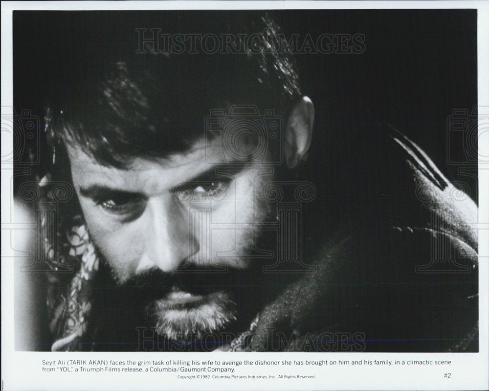 1982 Press Photo Tarik Akan stars in &quot;Yol&quot; - Historic Images