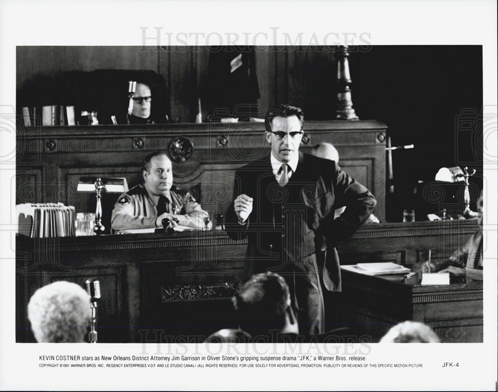 1991 Press Photo  Kevin Costner in &quot;JFK&quot; - Historic Images