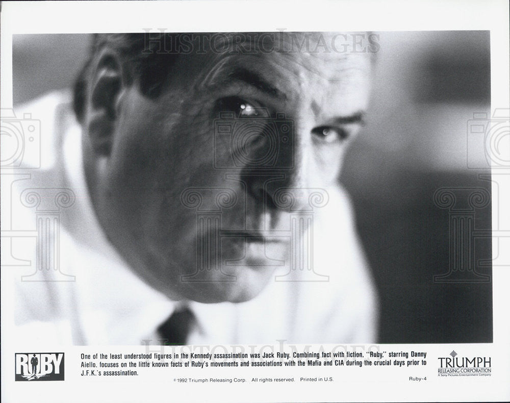 1992 Press Photo Actor Danny Aiello as Jack Ruby in the movie&quot;Ruby&quot;. - Historic Images