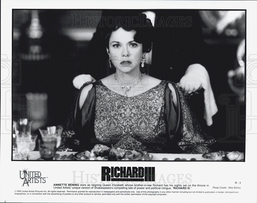 1995 Press Photo Annette Bening stars in &quot;Richard III&quot; - Historic Images