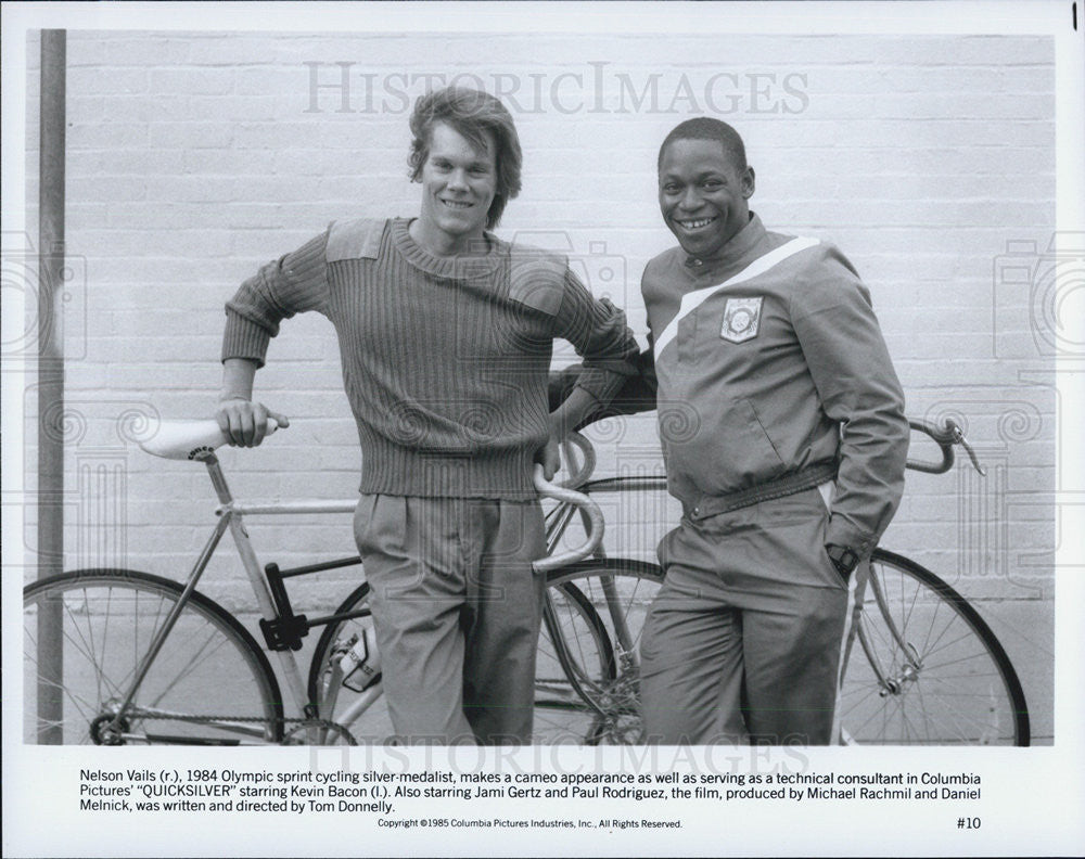 1985 Press Photo Kevin Bacon &amp; Nelson Vails in &quot;Quicksilver&quot; - Historic Images