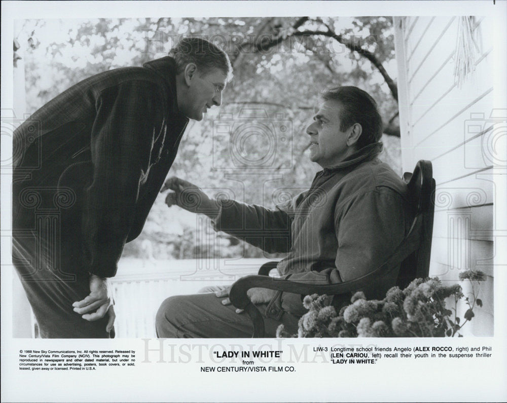 1966 Press Photo Alex Rocco and Len Cariou star in &quot;Lady in White&quot; - Historic Images