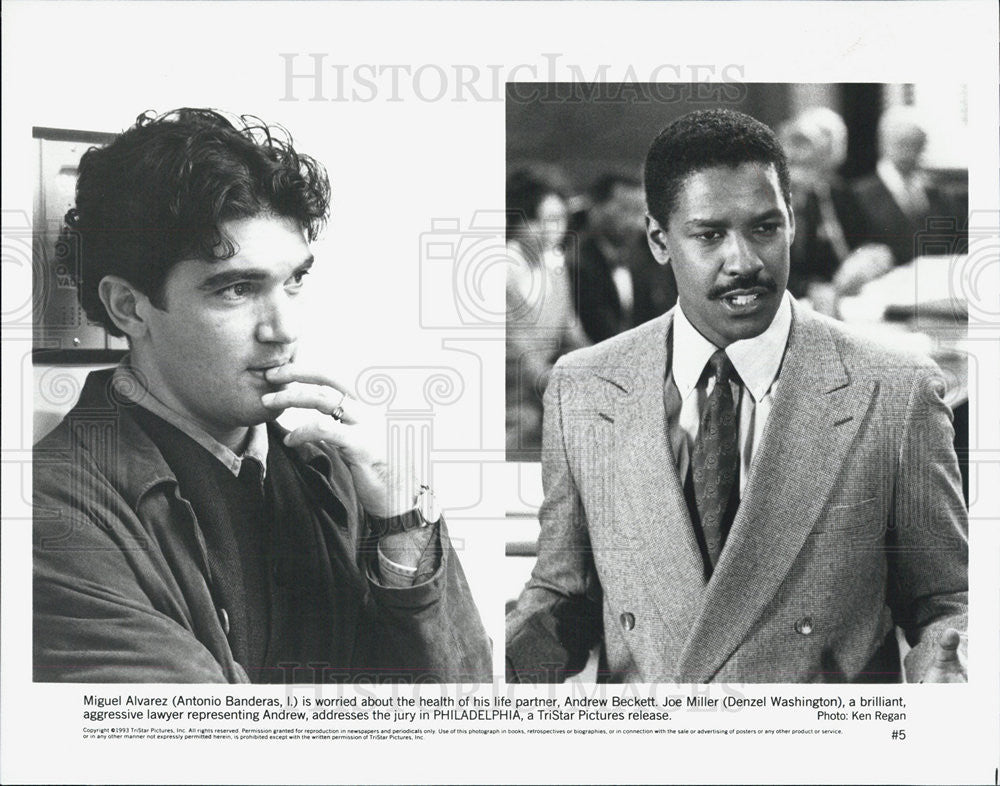 1993 Press Photo Antonio Banderas Denzel Washington PHILADELPHIA - Historic Images