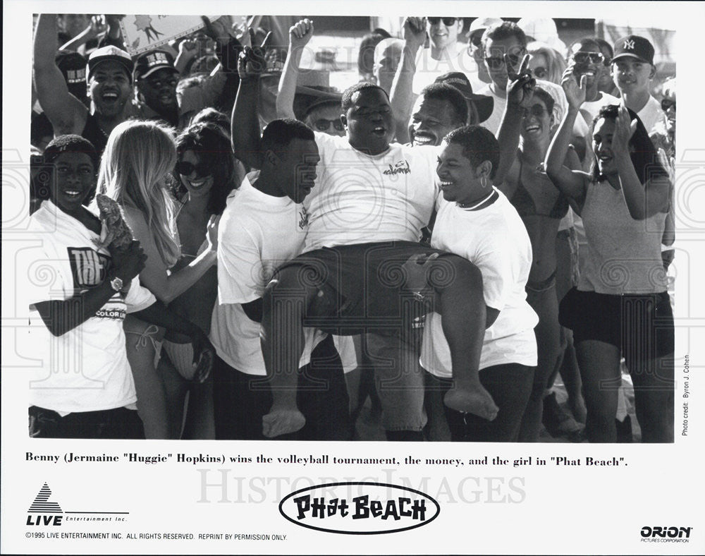 1995 Press Photo Jermaine Hopkins in &quot;Phat Beach&quot; - Historic Images