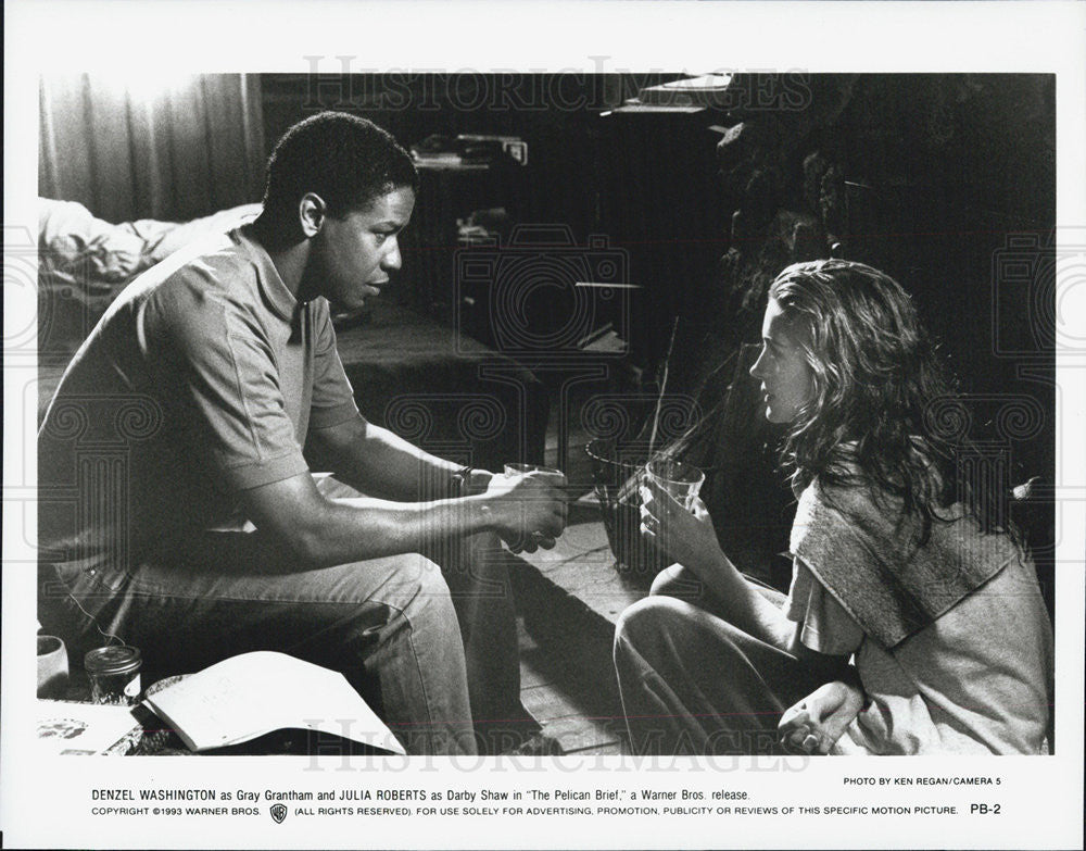 1993 Press Photo Denzel Washington and Julia Roberts in &quot;The Pelican Brief&quot; - Historic Images