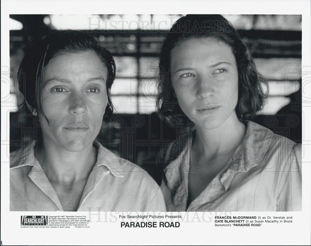 1987 Press Photo Frances McDormand &amp; Catte Blanchet in &quot;Paradise Road&quot; - Historic Images